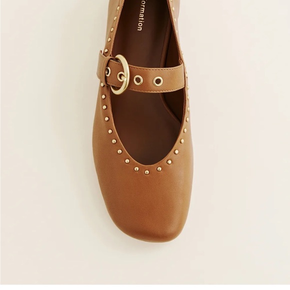 New in box Reformation size 6.5 Bethany Studded Rum Leather ballet flats - Picture 4 of 6